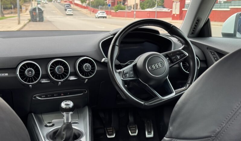 Audi TT 2.0 TDI Ultra 2016 full