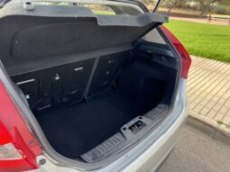 Ford Fiesta 2010 Silver full