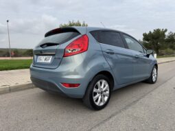 Ford Fiesta 2010 Blue