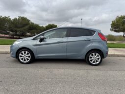 Ford Fiesta 2010 Blue