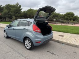 Ford Fiesta 2010 Blue full