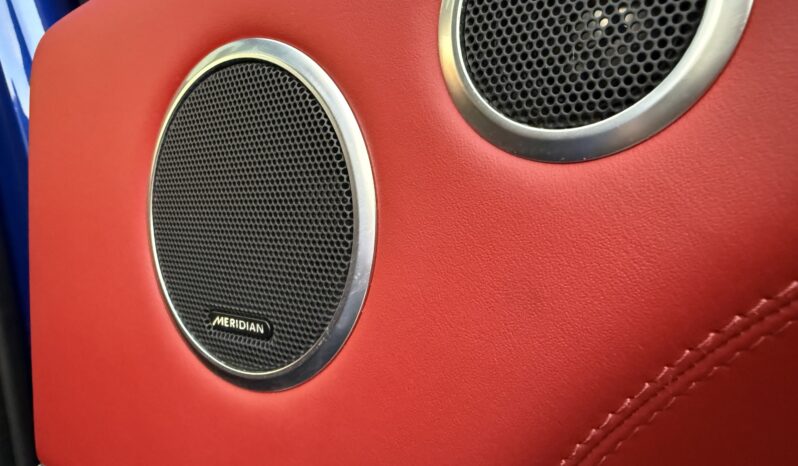 Range Rover Sport SVR full