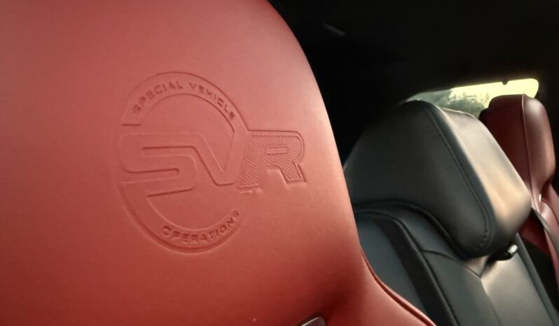 Range Rover Sport SVR full