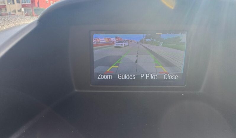 Ford Fiesta Titanium full