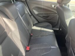 Ford Fiesta Titanium full