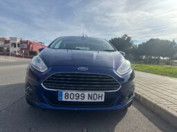 Ford Fiesta Titanium full