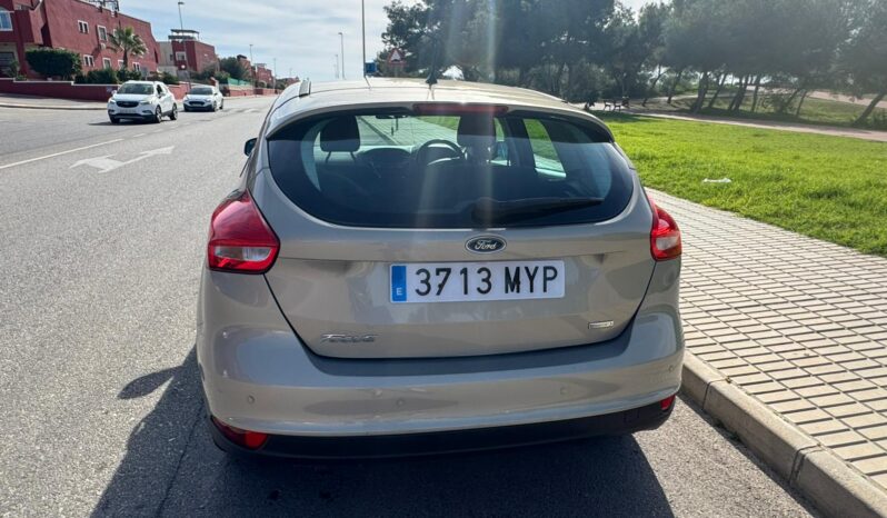 Ford Focus 1.0 full